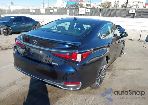 2022 Lexus Es 300H z USA, uszkodzony, nr VIN 58ADA1C10NU015742